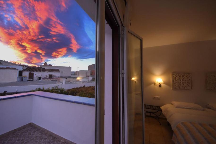 Hotel Montesion Luz Del Desierto Lucainena de las Torres ภายนอก รูปภาพ