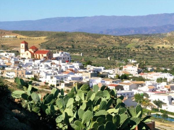 Hotel Montesion Luz Del Desierto Lucainena de las Torres ภายนอก รูปภาพ